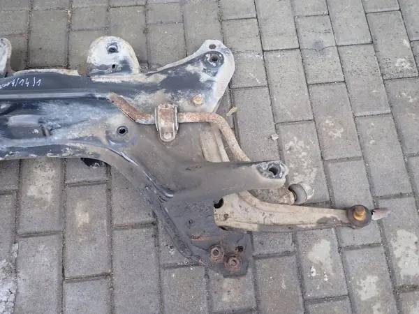 OEM c2042308 Berço de travessa para Fiat 500 II e Ford Ka MK2 image 5