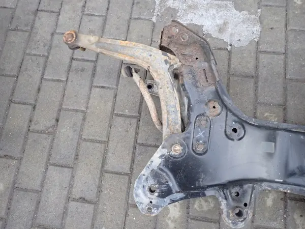 OEM c2042308 Berço de travessa para Fiat 500 II e Ford Ka MK2 image 7