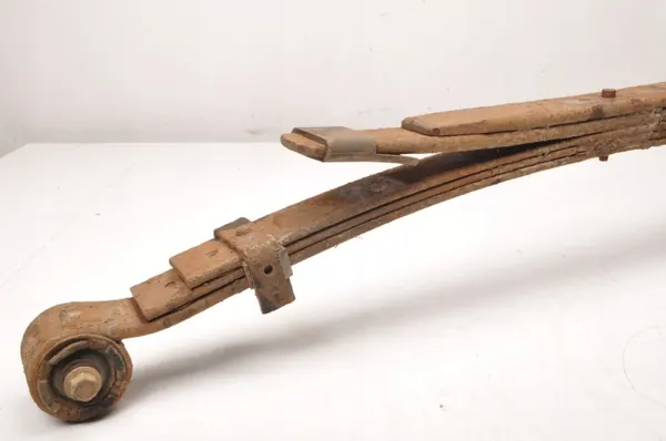 Mola de lâmina traseira Ford Ranger IV OEM 373975 image 3