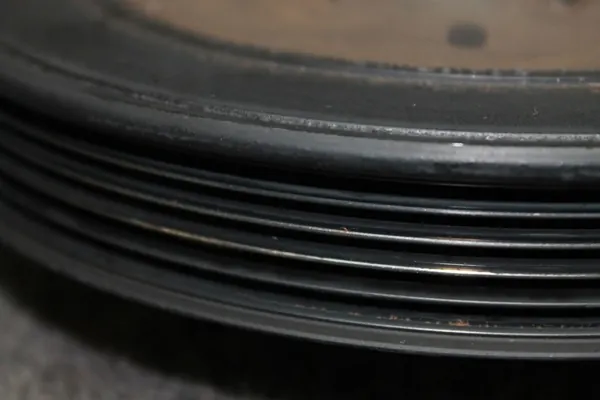 MINI R55 R56 R58 R59 R60 R61 1.6D 2.0D N47N - Polia de amortecimento image 5