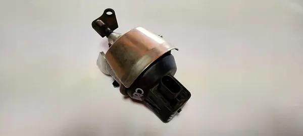 VW CRAFTER 2.5TDI Turboaktuator 076145701S image 2