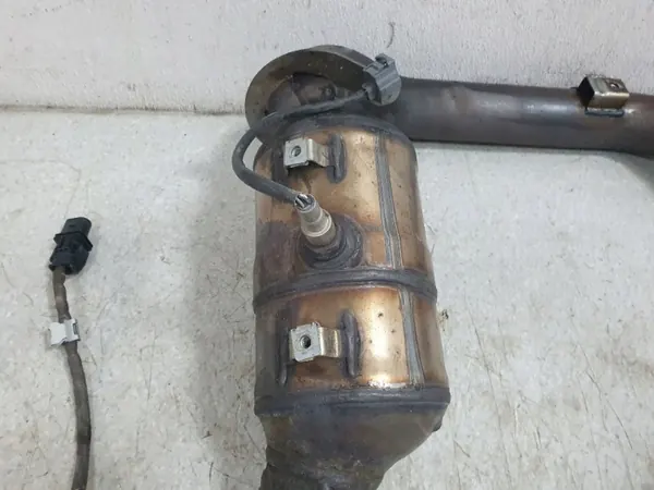 Katalysator OEM A2464900514 för Mercedes-Benz image 4