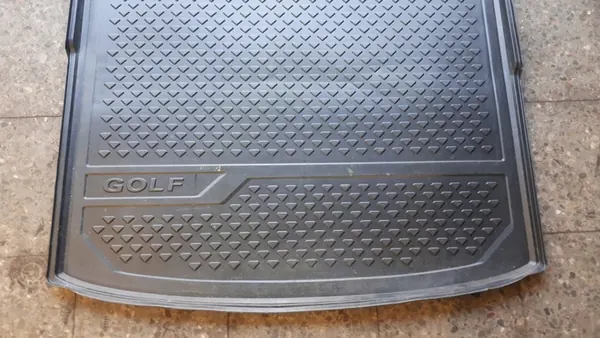 Tavaratilan matto VW GOLF VII image 2