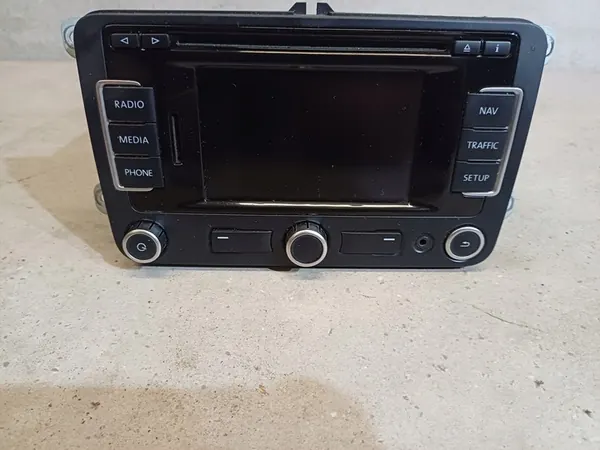 VW Golf Tiguan Passat B6 Radio CD Navigation 3C8907801E image 2