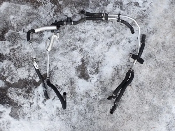 Lämmitysletku OEM 68412175AB Jeep Grand Cherokee image 2