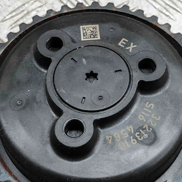 Polia do comando de válvulas Volvo XC40 2.0L 140kw OEM 32213918 image 6