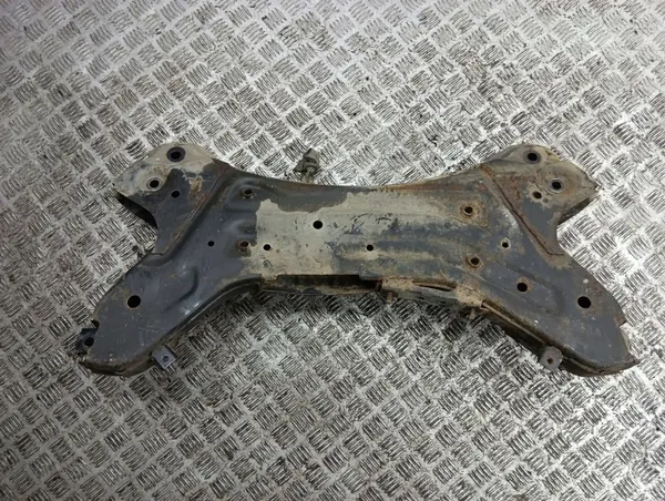 Hyundai ix35 2013 Vorderer Hilfsrahmen OEM AMD86475 image 5