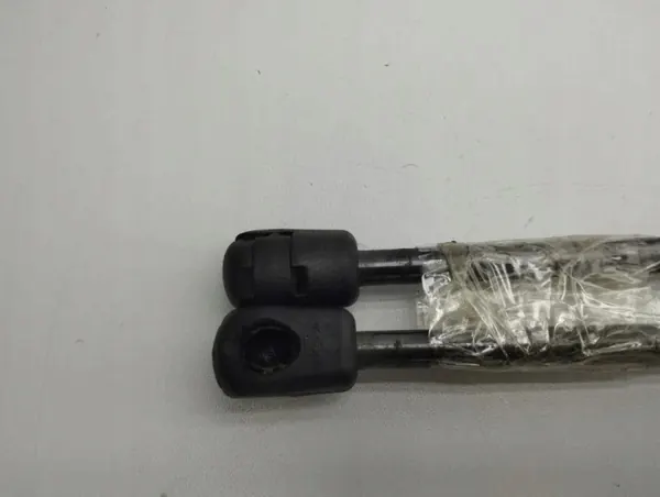 Höger bagageluckstötdämpare OEM H1BBA406A10AH Ford Fiesta VII image 6