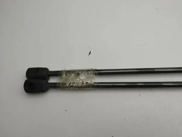 Höger bagageluckstötdämpare OEM H1BBA406A10AH Ford Fiesta VII image 7