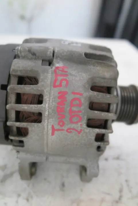 Alternator VW Touran II III 5TA image 3
