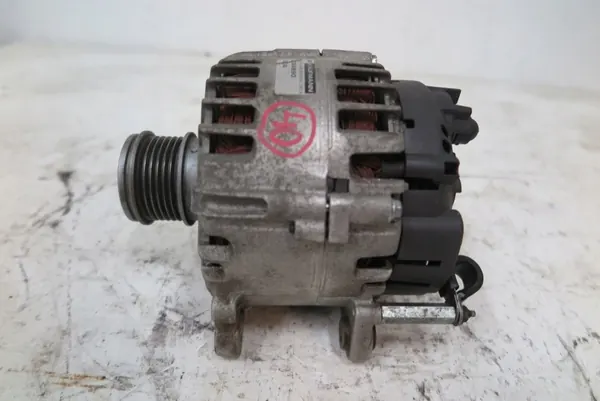 Alternator VW Touran II III 5TA image 5