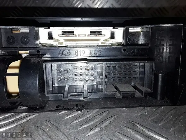 Module de climatisation Skoda Fabia OEM 6Q0819445 image 3