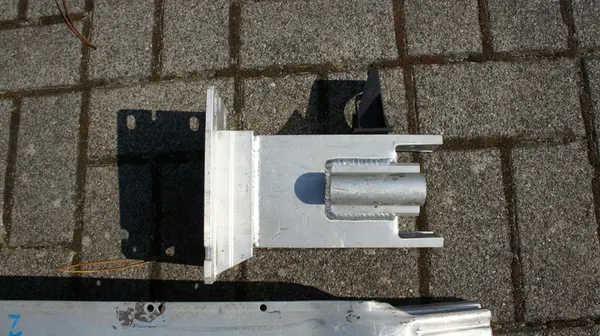 Viga de reforço frontal Audi Q5 8R0 image 10