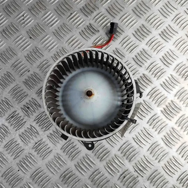 Ventilador de aquecimento Mercedes E-Class W212 RHD OEM image 5