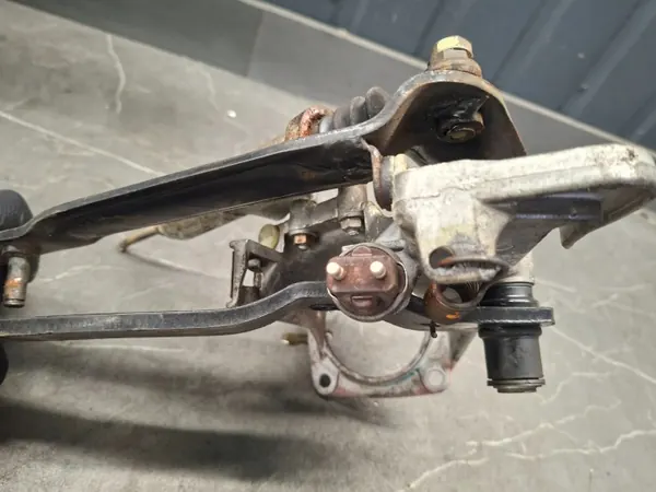 Gebruikte Mercedes-Benz rempedaal OEM pedal hamulca mercedes w123 image 7