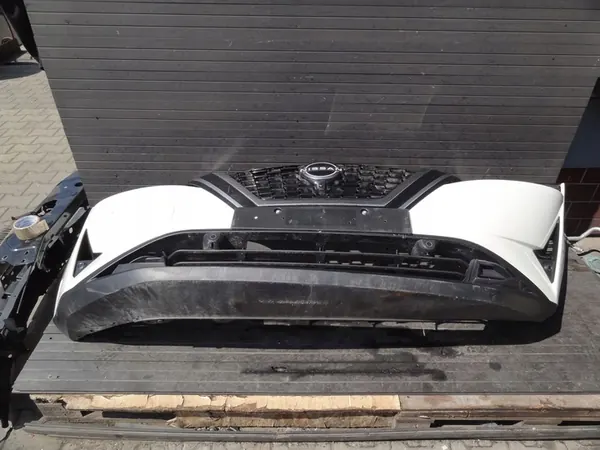 NISSAN QASHQAI J12 2022 Front Bumper Complete OEM image 2