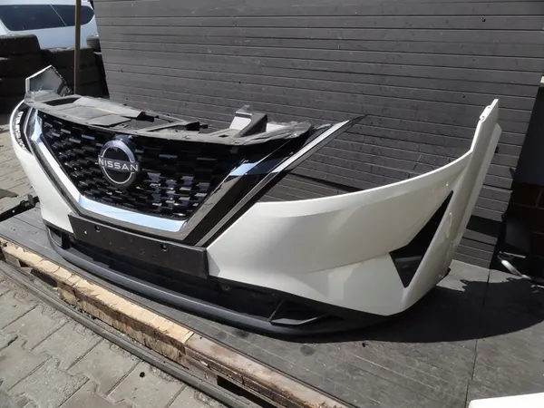 NISSAN QASHQAI J12 2022 Front Bumper Complete OEM image 8
