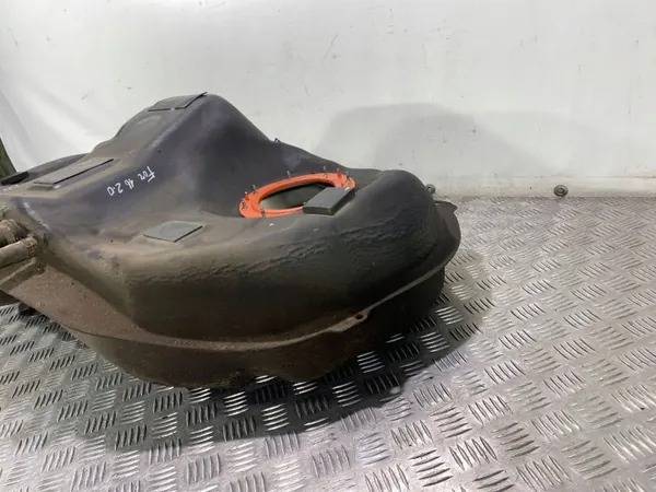 Tanque combustível Subaru Forester OEM FBZ20583 - Usado image 4