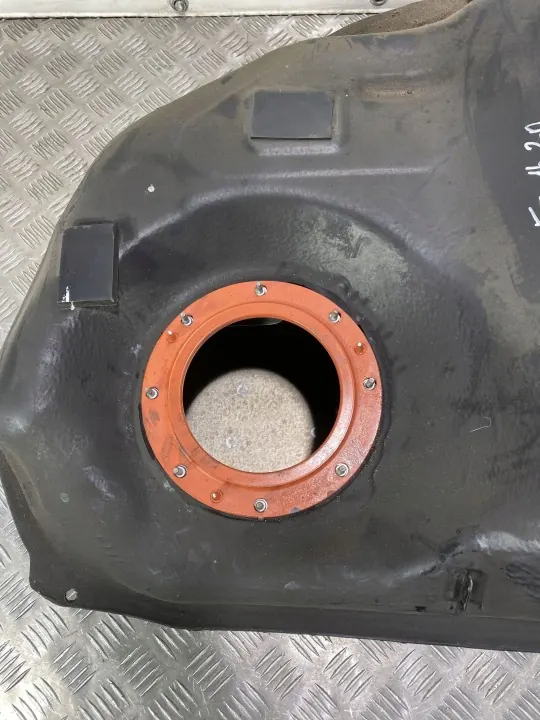 Tanque combustível Subaru Forester OEM FBZ20583 - Usado image 8