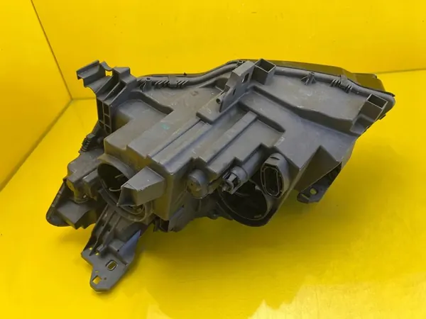 Rechter Koplamp Mercedes GLA W156 H7 USA A1569062900 image 5