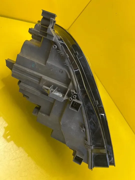 Rechter Koplamp Mercedes GLA W156 H7 USA A1569062900 image 6