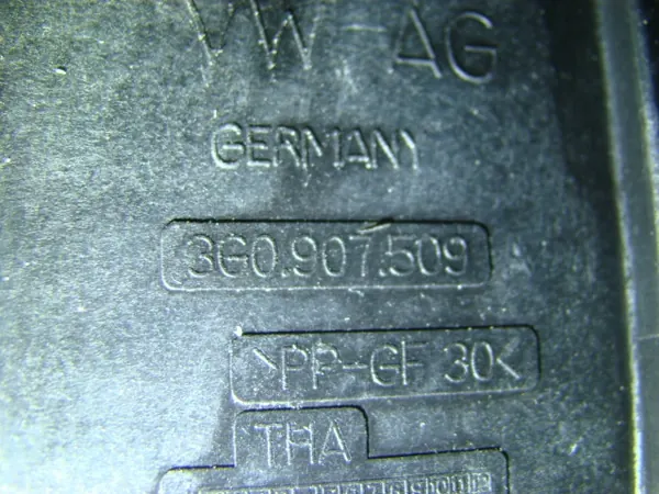 Batterieträger VW Passat B8 OEM 3G0907509 image 3
