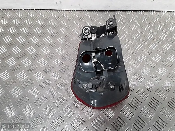 Luz trasera BMW 4 Series Gran Coupe 2016 63217296098 image 6