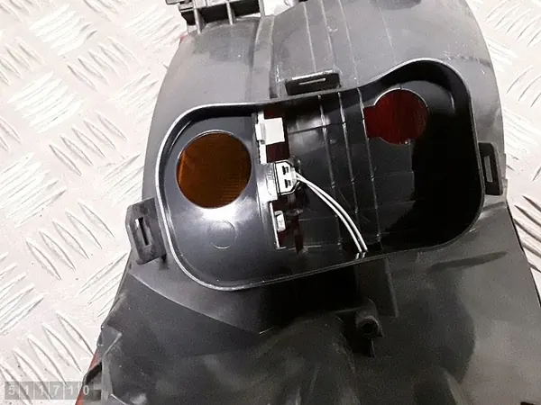 Luz trasera BMW 4 Series Gran Coupe 2016 63217296098 image 7