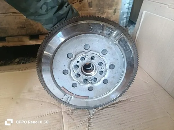 Volante de Dupla Massa Kit de Embreagem 1.6DCI Trafic image 4