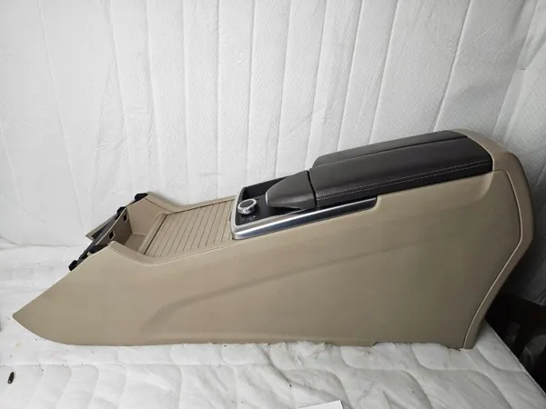 Airbag-Konsolenabdeckung OEM A1666800819 für Mercedes W166 ML image 9