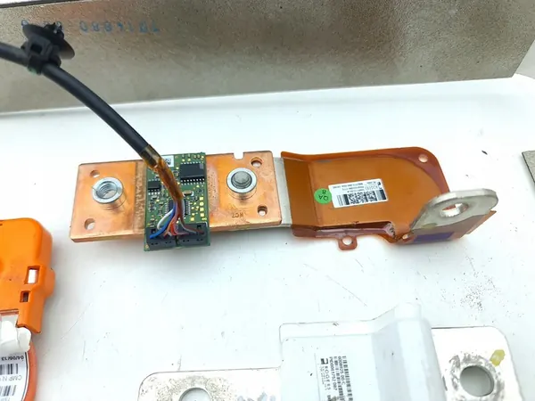 Cabo de alta tensão Tesla Model S 2015 101488700B image 10