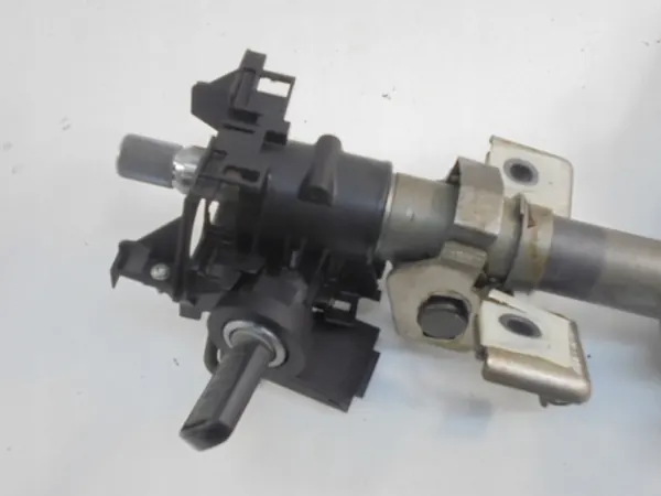 Pompe de direction assistée électrique Opel Corsa C OEM 13136675 image 3