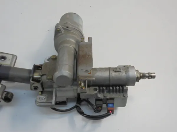 Pompe de direction assistée électrique Opel Corsa C OEM 13136675 image 4