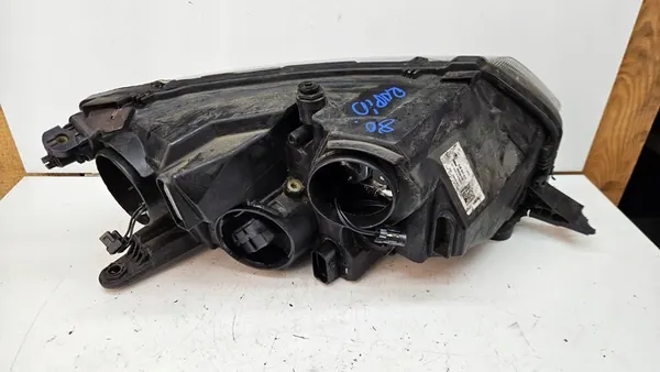 Farol dianteiro esquerdo Skoda Rapid 5JB941017 image 7