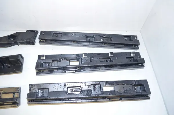 Schwellermontage BMW F40 OEM 7301942 - Gebraucht image 3