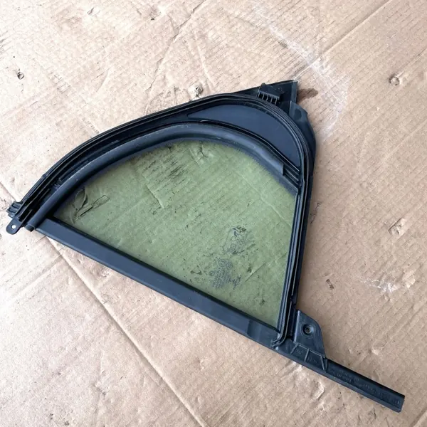 OEM 1567300218 Dreieck-Scheibe Rechte Hintertür image 5
