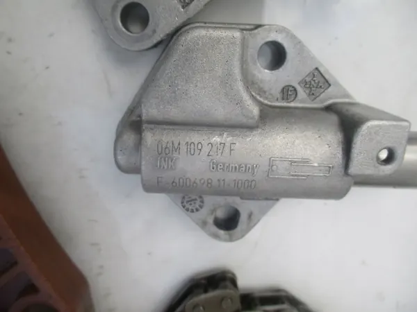 Komplett kamremssats Bentley Bentayga Audi 4.0 TFSI image 7