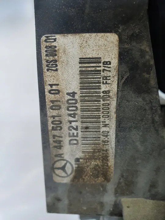 MERCEDES V-KLASA VITO W447 KYLEFLÄKTSET 1.6 CDI image 3