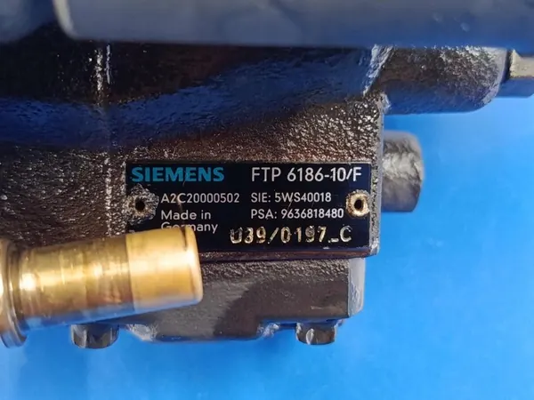 PEUGEOT PARTNER 2.0HDI INSPUITPOMP 9636818480 image 5