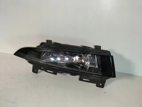 Lâmpada Halógena Esquerda SKODA SCALA 19- OEM 657941699 image 3