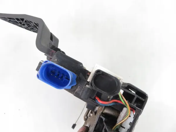 Volkswagen OE 7L0839016B lås pin image 2