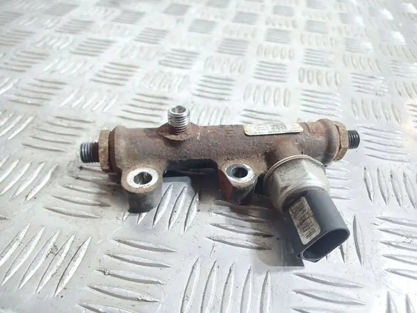 Kraftstoffschiene für Land Rover Discovery 3 - 4R8Q9C066AE image 2