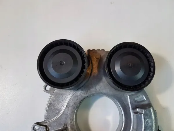 Tendeur de courroie alternateur Mazda CX-5 OEM PAK915980 image 3