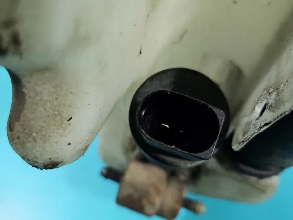 Scheibenwaschbehälter OEM 1T0955453C für VW Touran I image 6