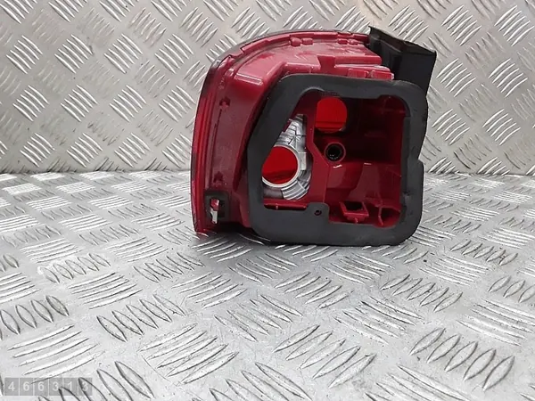 Luz trasera VW Jetta 2014 5c6945096 image 5