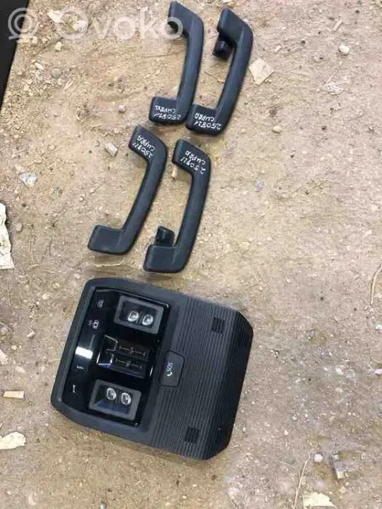 Teto Cupra OEM 5FF867501D - Estado usado image 3