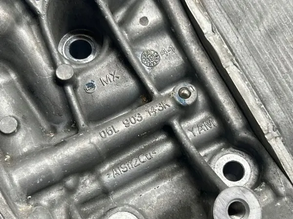 Refroidisseur d'huile Audi OE OEM 06K117021K - Occasion image 6