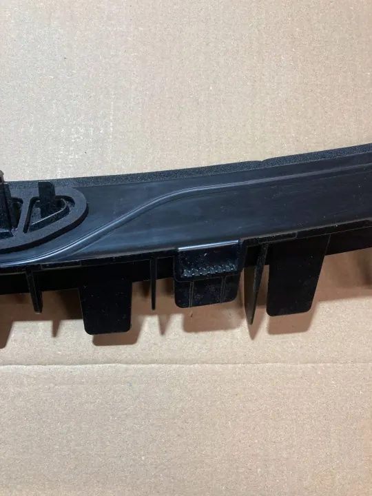 SEAT Ateca Kofferbak Spoiler Bevestiging OEM 575827933 image 4