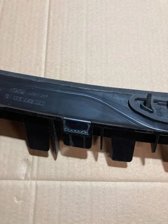 SEAT Ateca Kofferbak Spoiler Bevestiging OEM 575827933 image 7