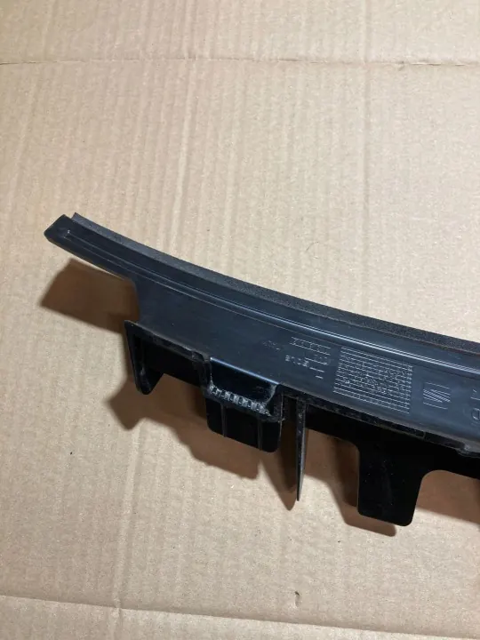 SEAT Ateca Kofferbak Spoiler Bevestiging OEM 575827933 image 8